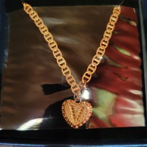 NWOT, Monogram "V", Gold Plated Ankle Bracelet, Adjust.Lobster Clasp w Rhine End